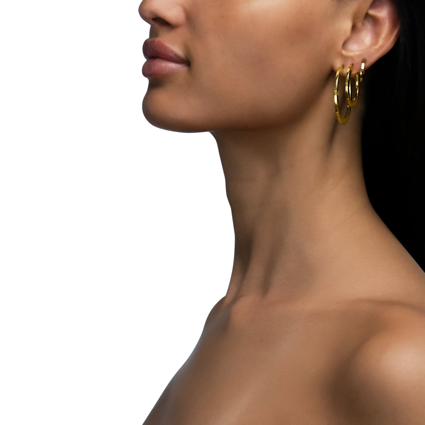 Small Yellow Gold Plain Hoop Earrings - Cadar